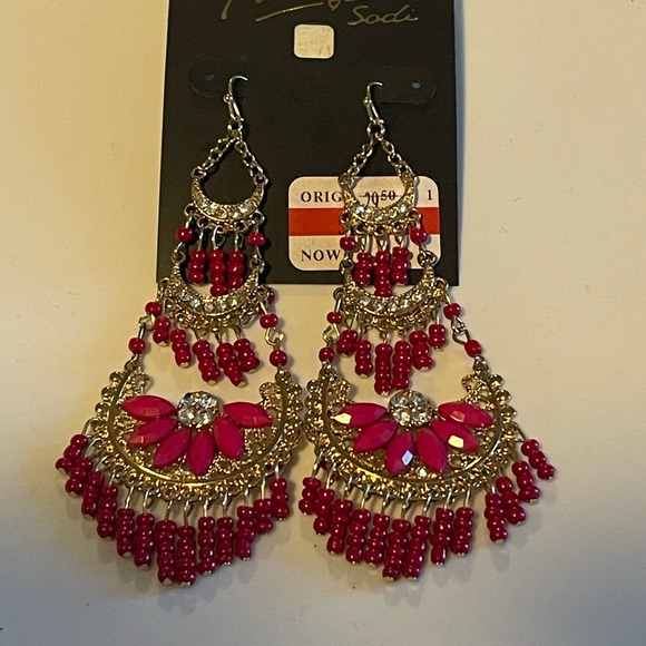 #21 - Brand New, Never Worn Thalia Soda Earrings- Gorgeous Gold and Hot Pink. - Picture 2 of 4